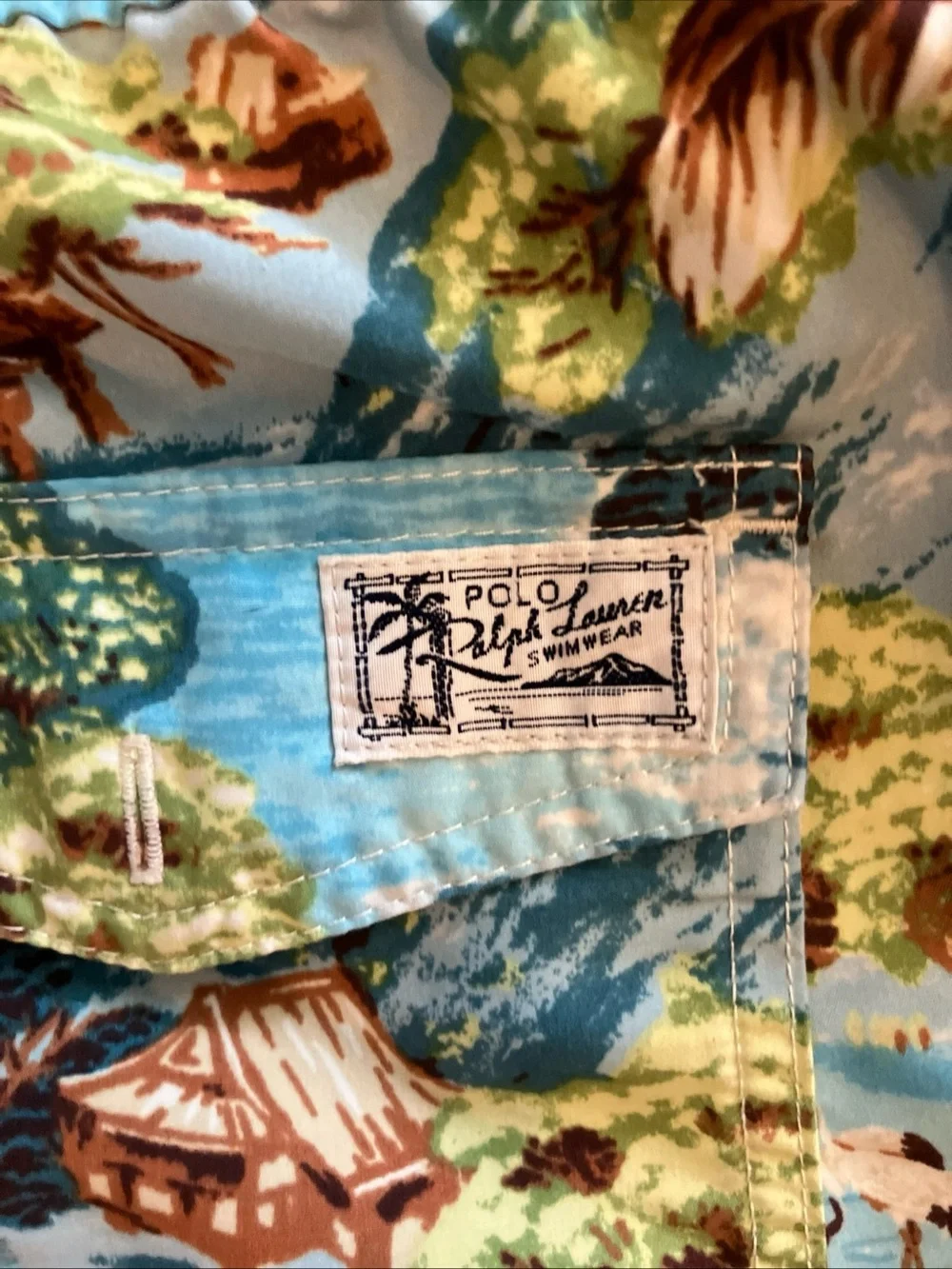 Polo Ralph Lauren Eagle / Island Landscape Swim Trunks Mens Medium